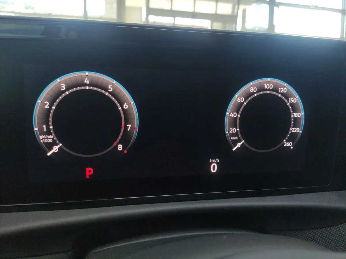 Volkswagen T-Roc nuova a Avellino (16)
