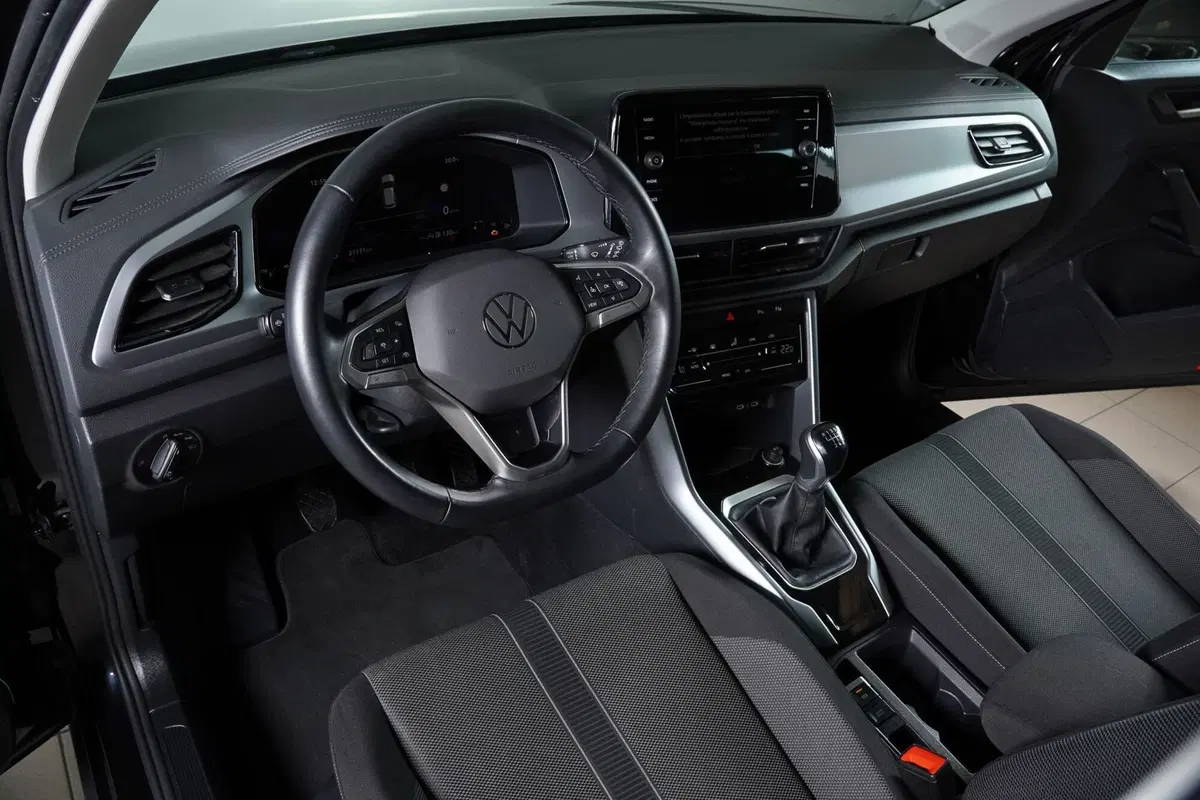Volkswagen T-Roc usata a Perugia (15)