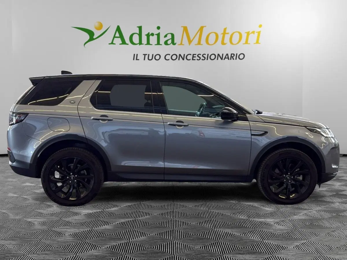 Land Rover Discovery Sport usata a Pordenone (6)