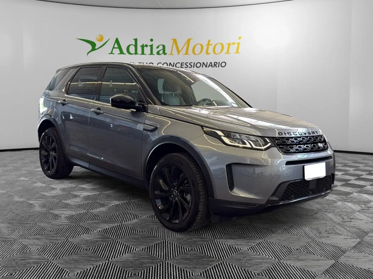 Land Rover Discovery Sport usata a Pordenone (7)