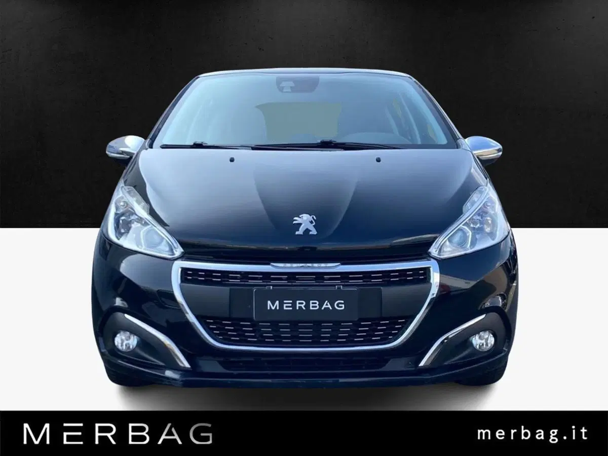Peugeot 208 usata a Milano (3)