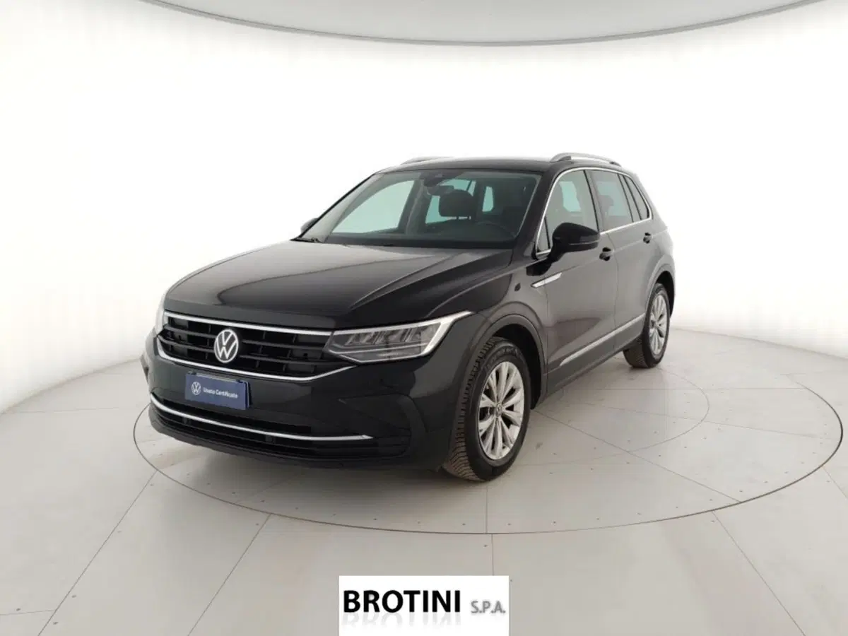Volkswagen Tiguan usata a Massa-Carrara
