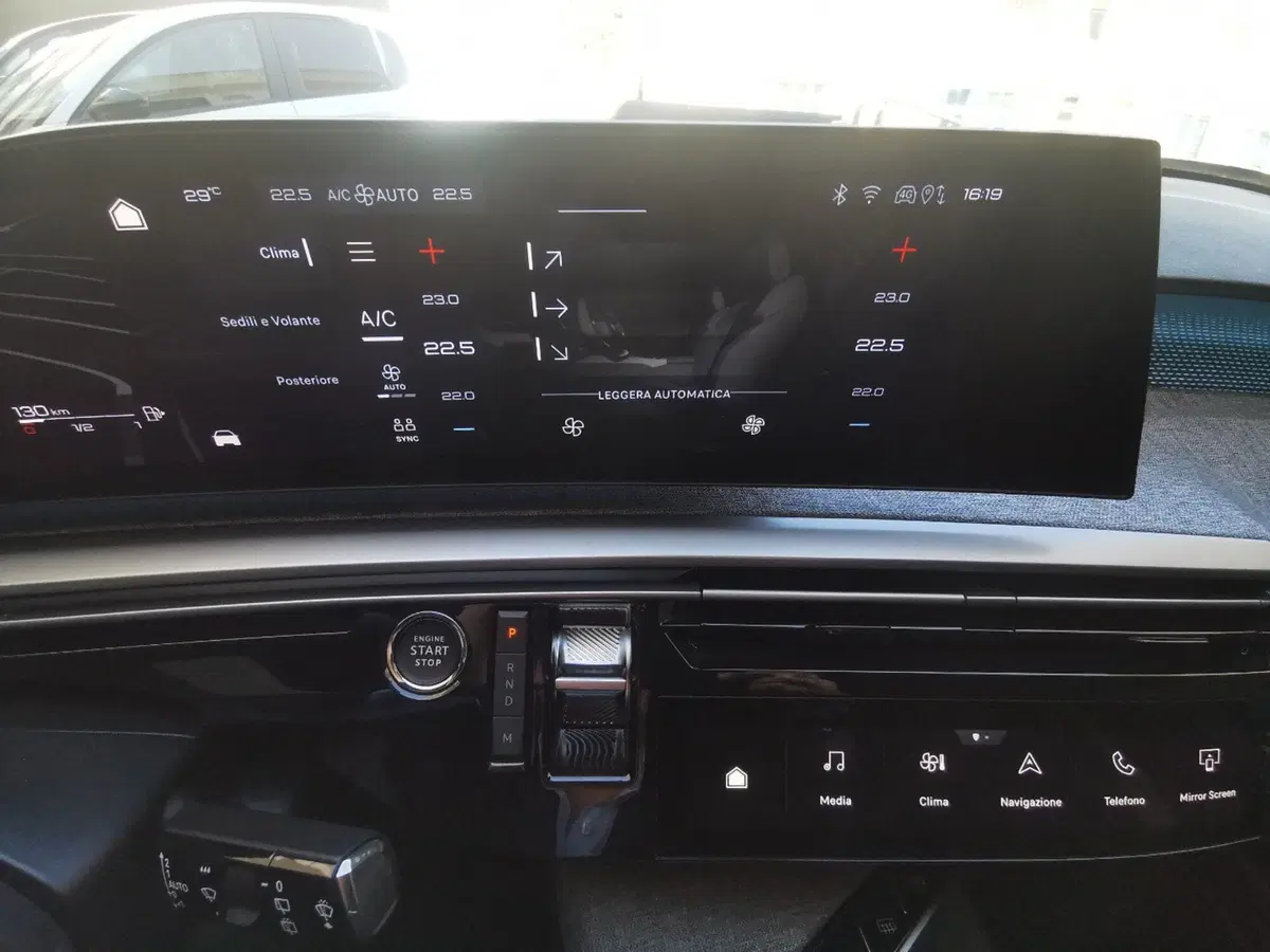 Peugeot 5008 usata a Taranto (16)