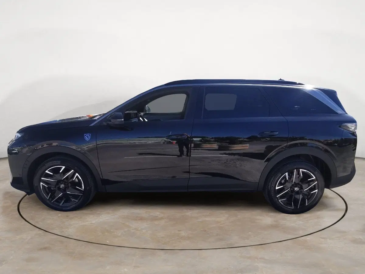 Peugeot 5008 usata a Taranto (4)