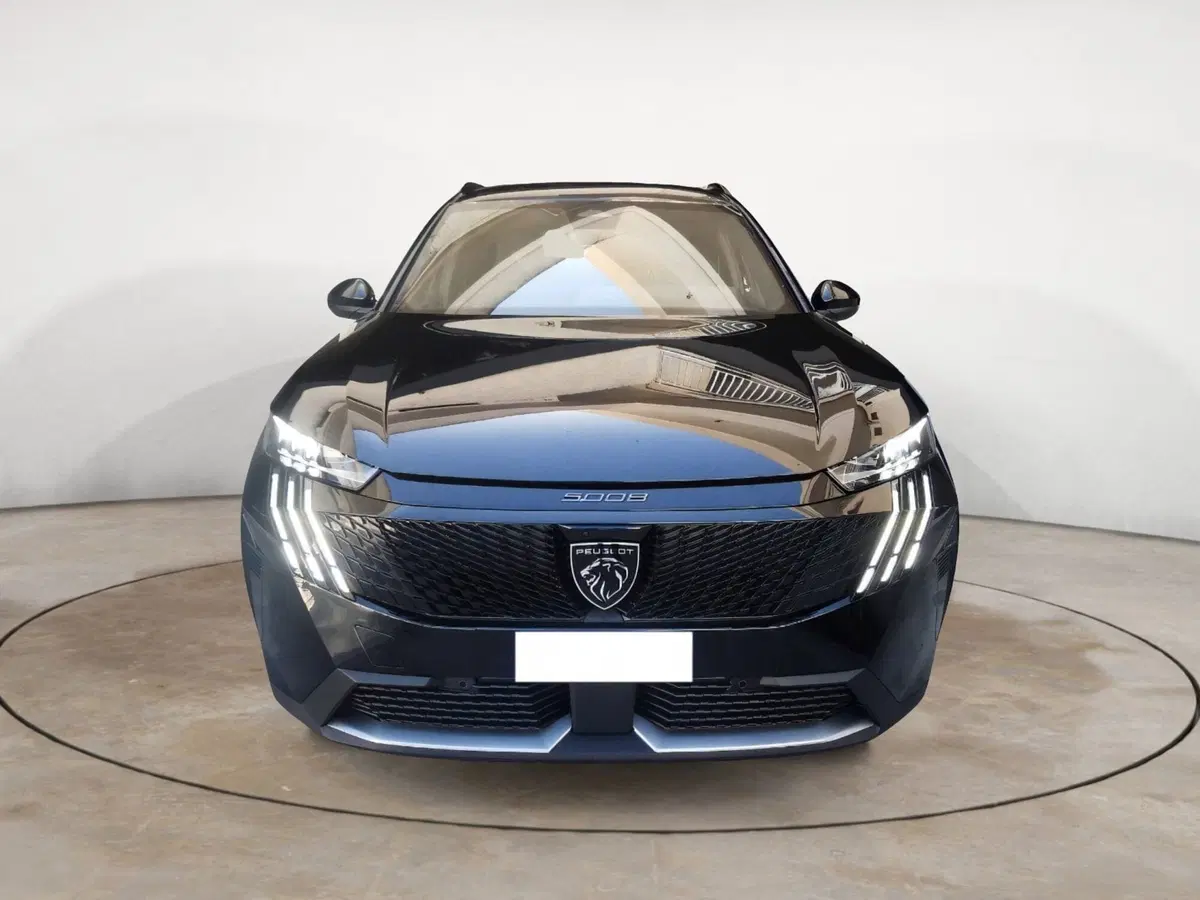 Peugeot 5008 usata a Taranto (7)