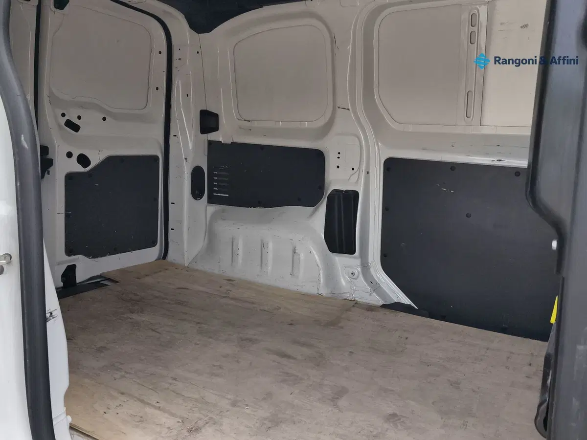 Opel Vivaro usata a Brescia (12)