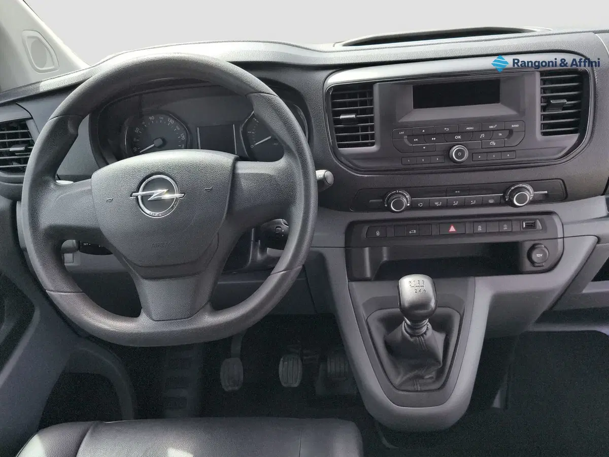 Opel Vivaro usata a Brescia (13)
