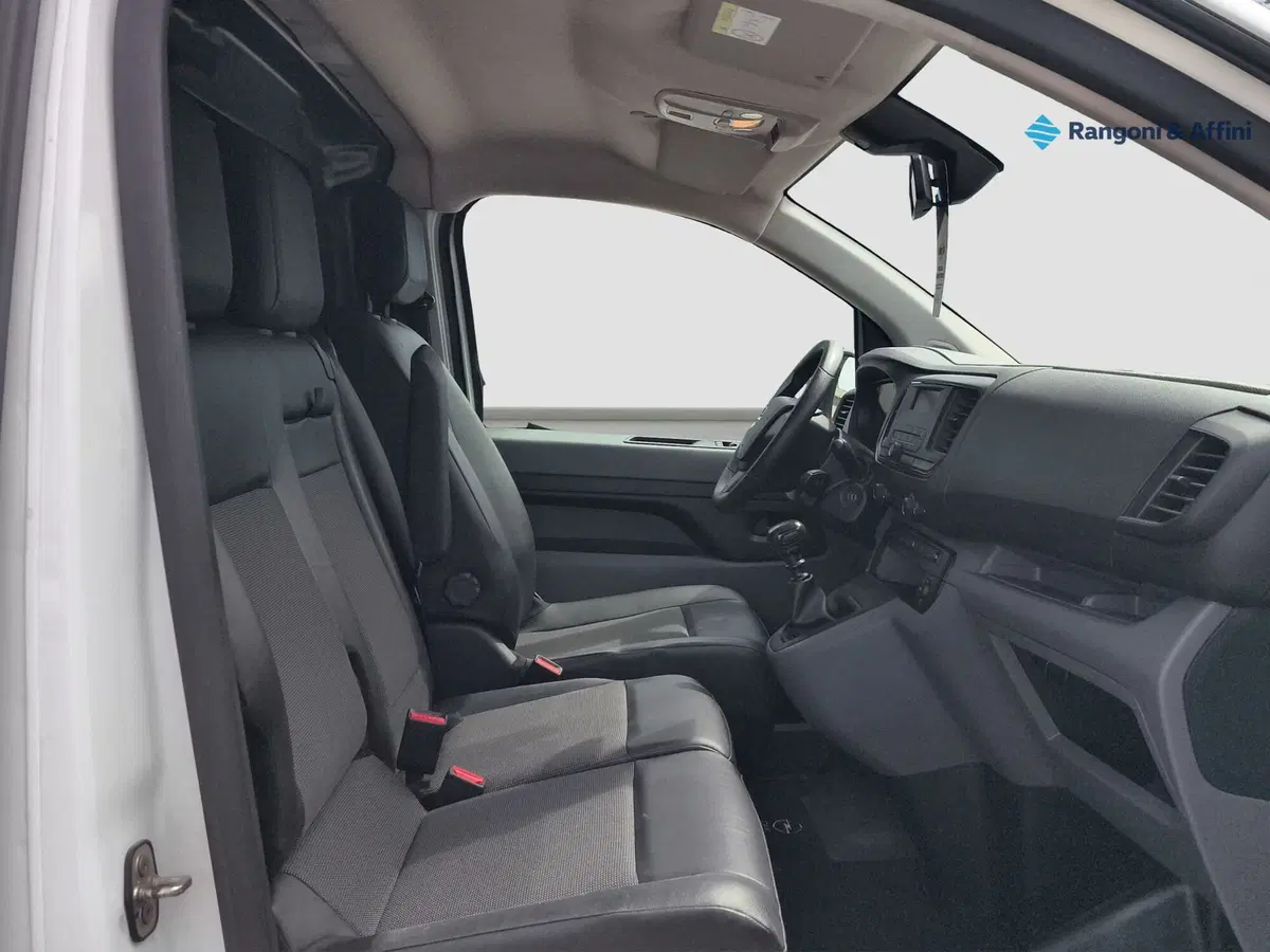 Opel Vivaro usata a Brescia (14)