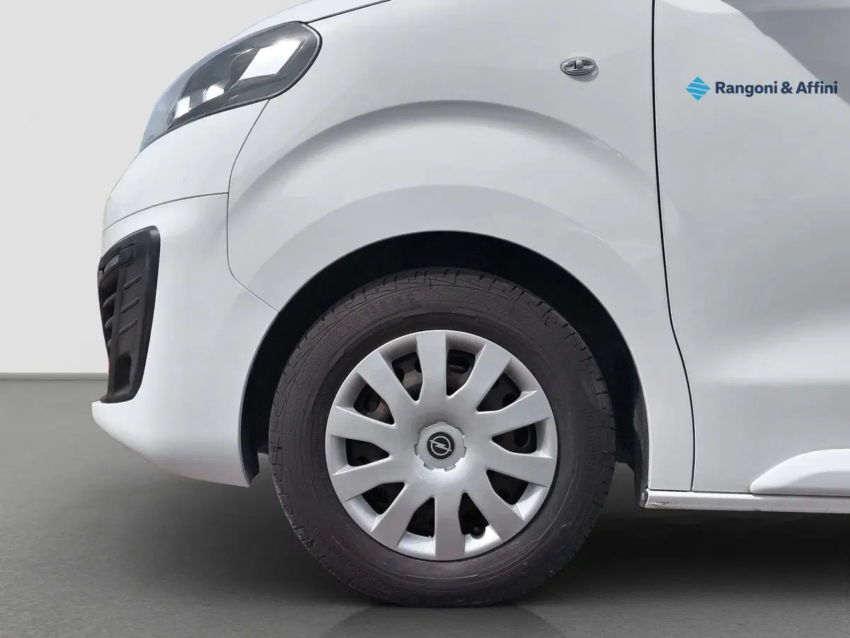Opel Vivaro usata a Brescia (16)