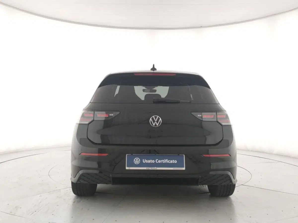 Volkswagen Golf usata a Napoli (4)