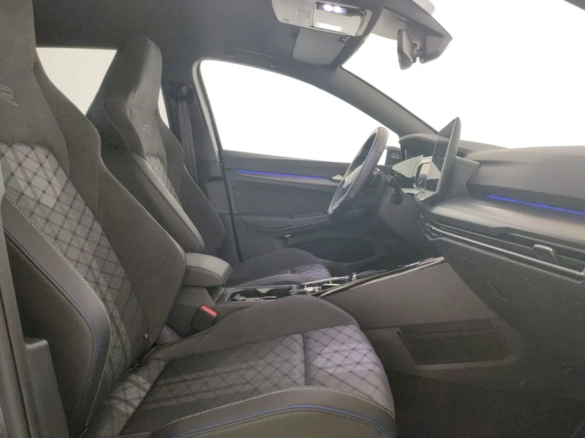Volkswagen Golf usata a Napoli (7)