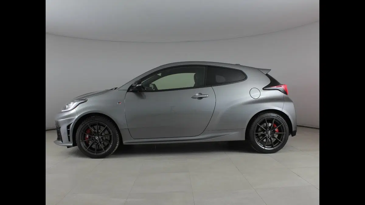 Toyota GR Yaris nuova a Palermo (2)