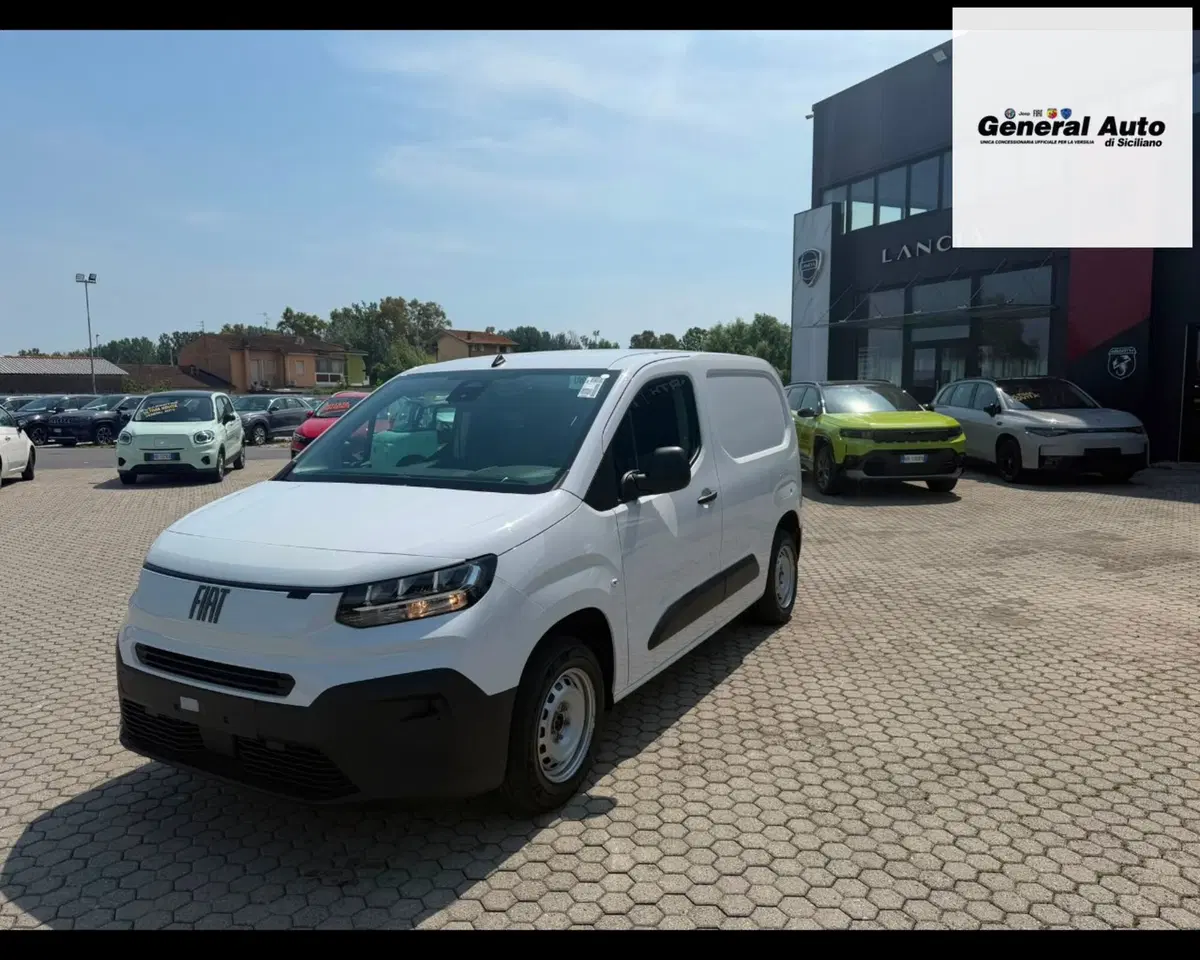 Fiat Doblò Furgone nuova a Lucca (3)