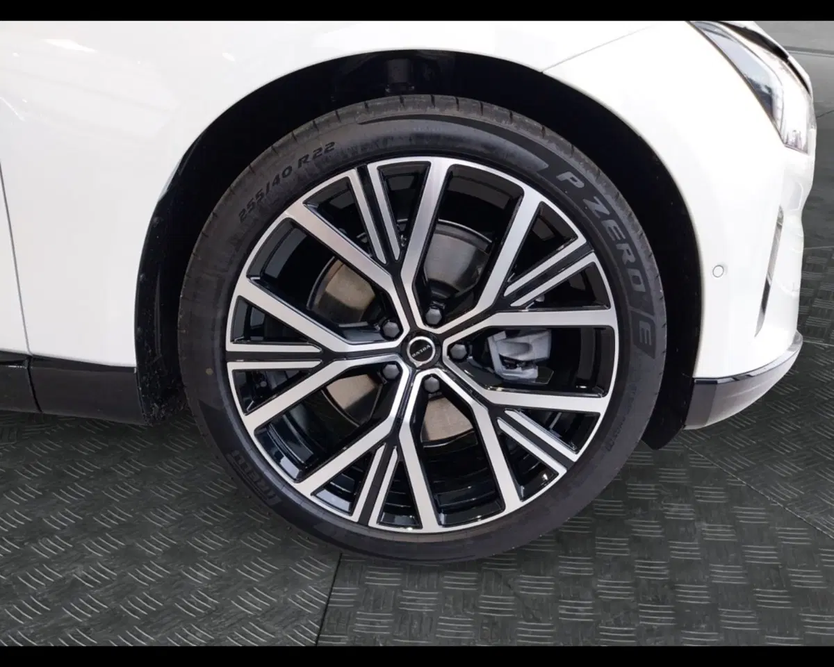 Volvo ES90 nuova a Ravenna (9)
