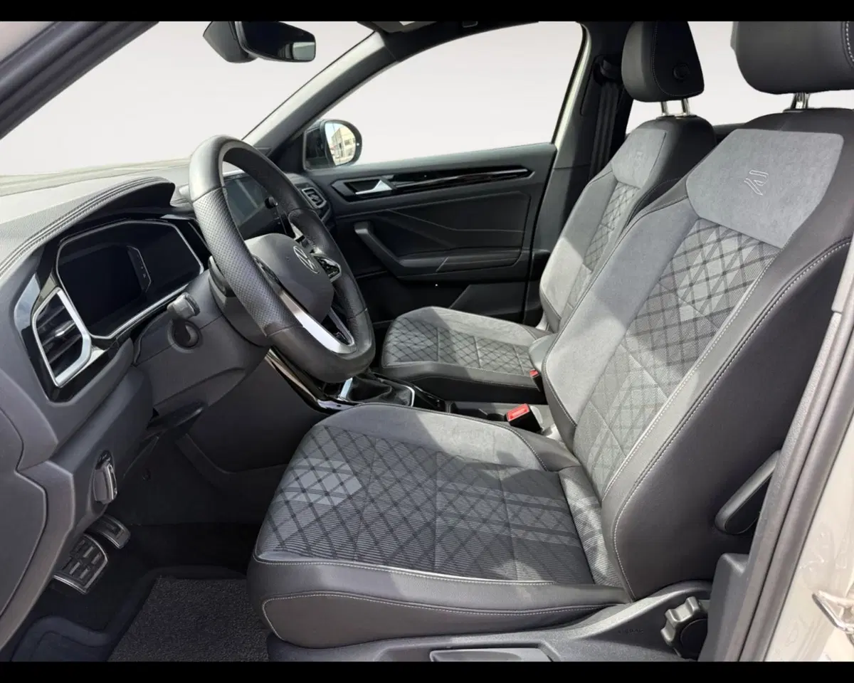 Volkswagen T-Roc usata a Ravenna (8)