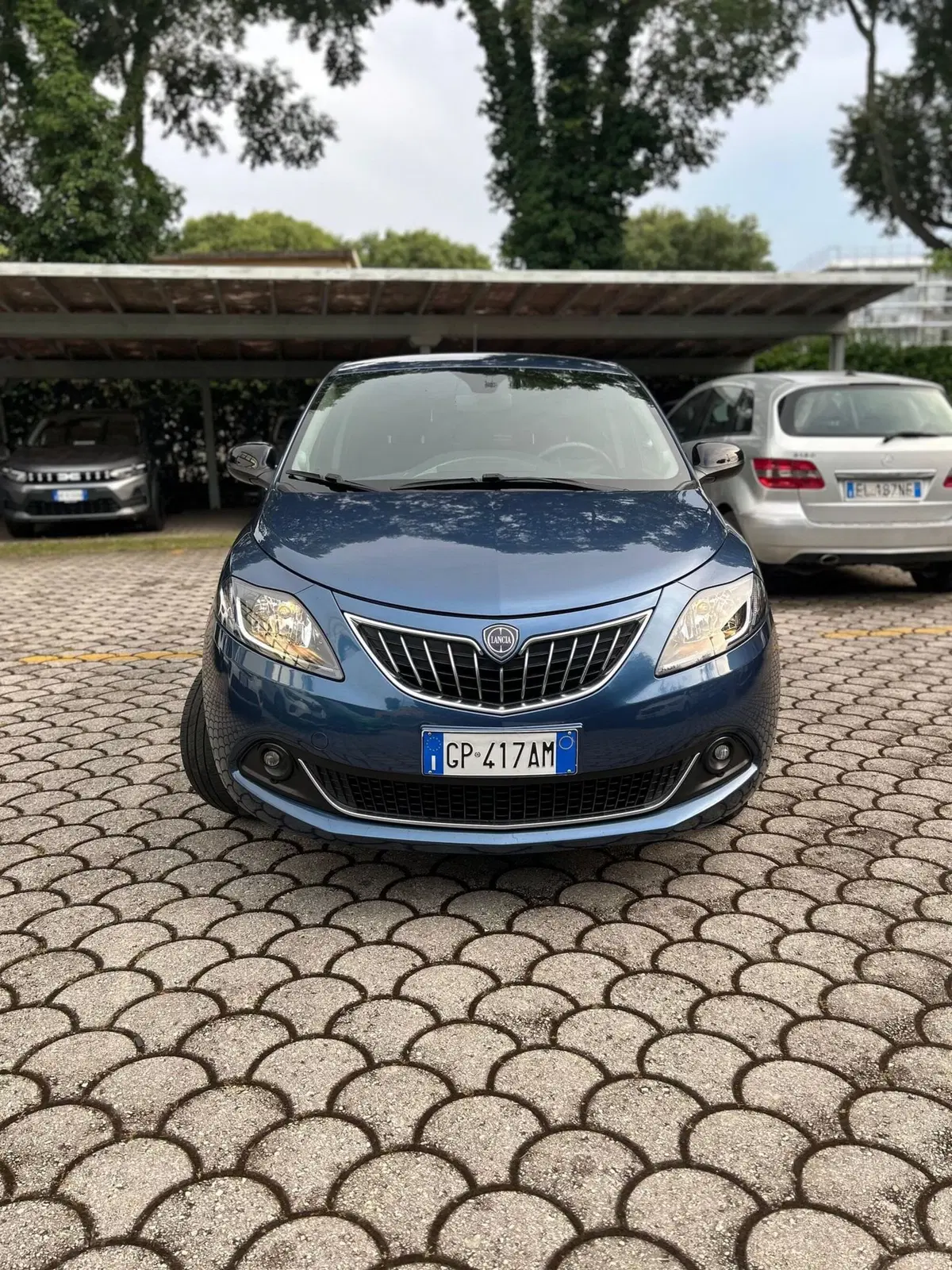 Lancia Ypsilon usata a Firenze (2)