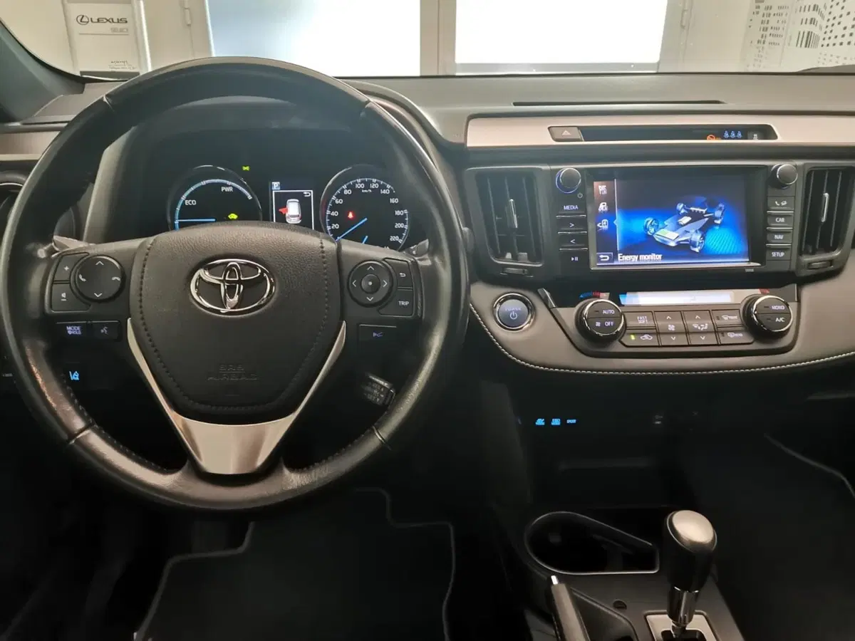 Toyota Rav4 usata a Bergamo (10)