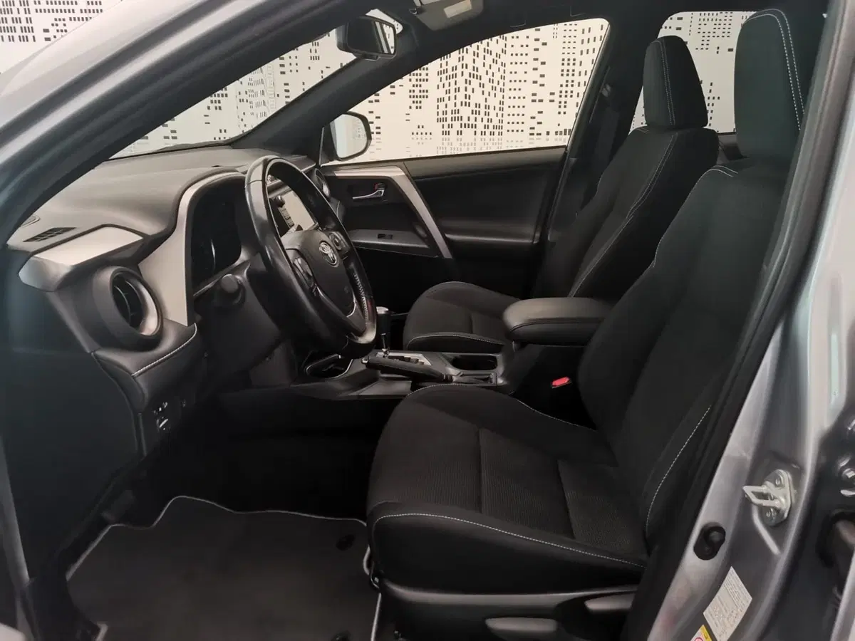 Toyota Rav4 usata a Bergamo (12)