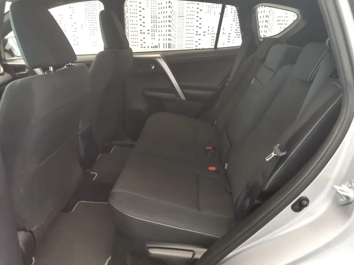 Toyota Rav4 usata a Bergamo (18)