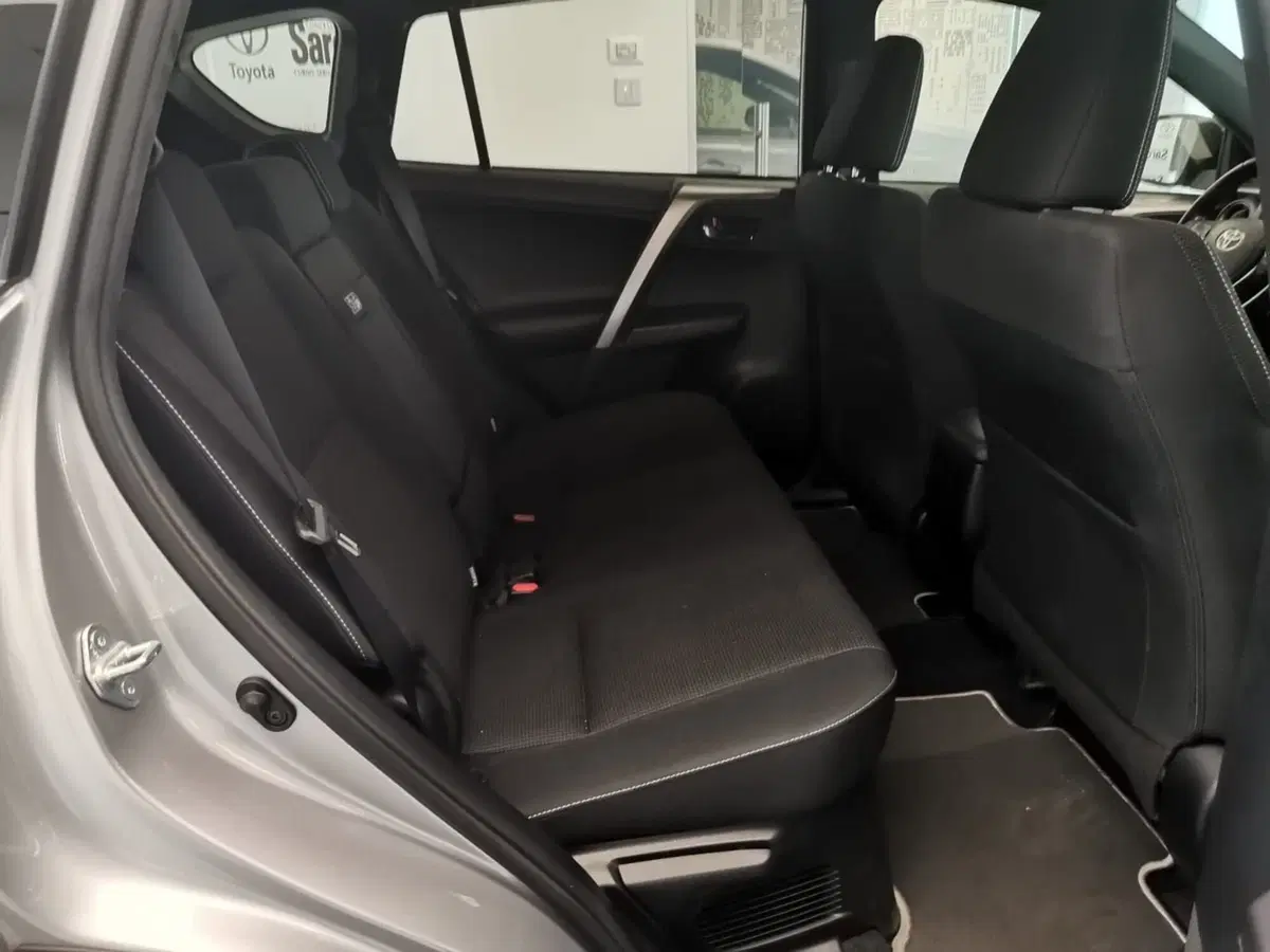 Toyota Rav4 usata a Bergamo (8)
