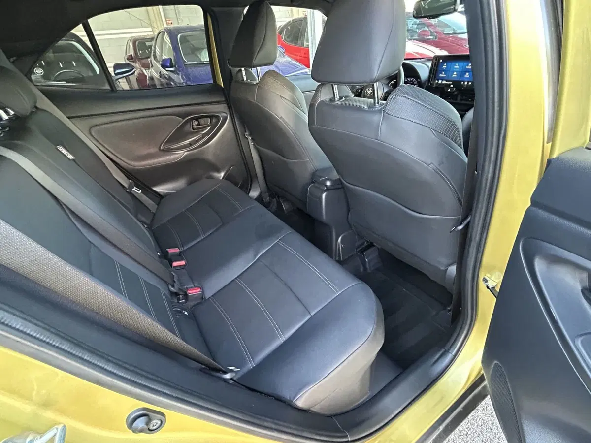 Toyota Yaris Cross usata a Bergamo (7)