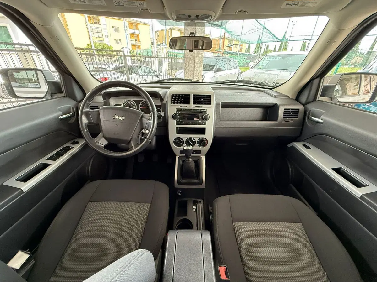 Jeep Patriot usata a Brescia (8)