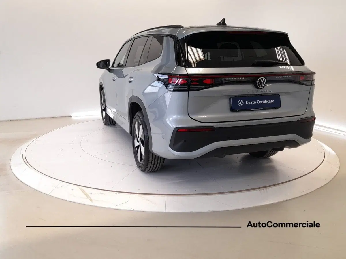 Volkswagen Tayron nuova a Bologna (4)