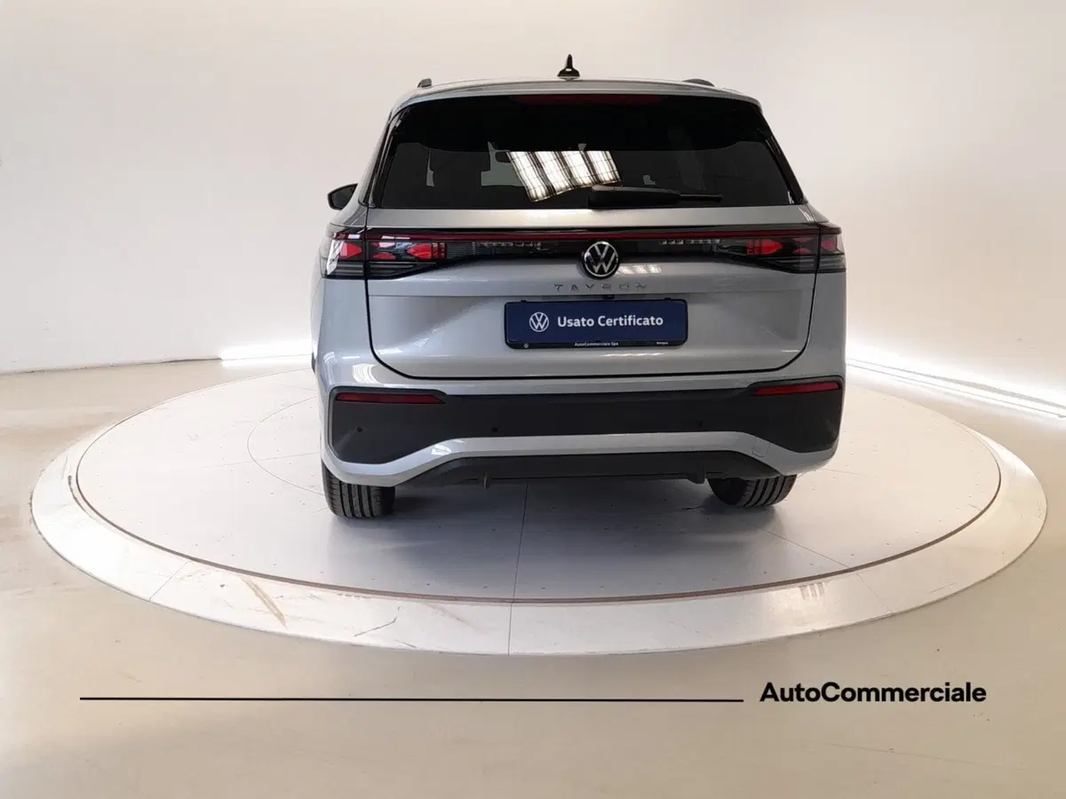 Volkswagen Tayron nuova a Bologna (5)