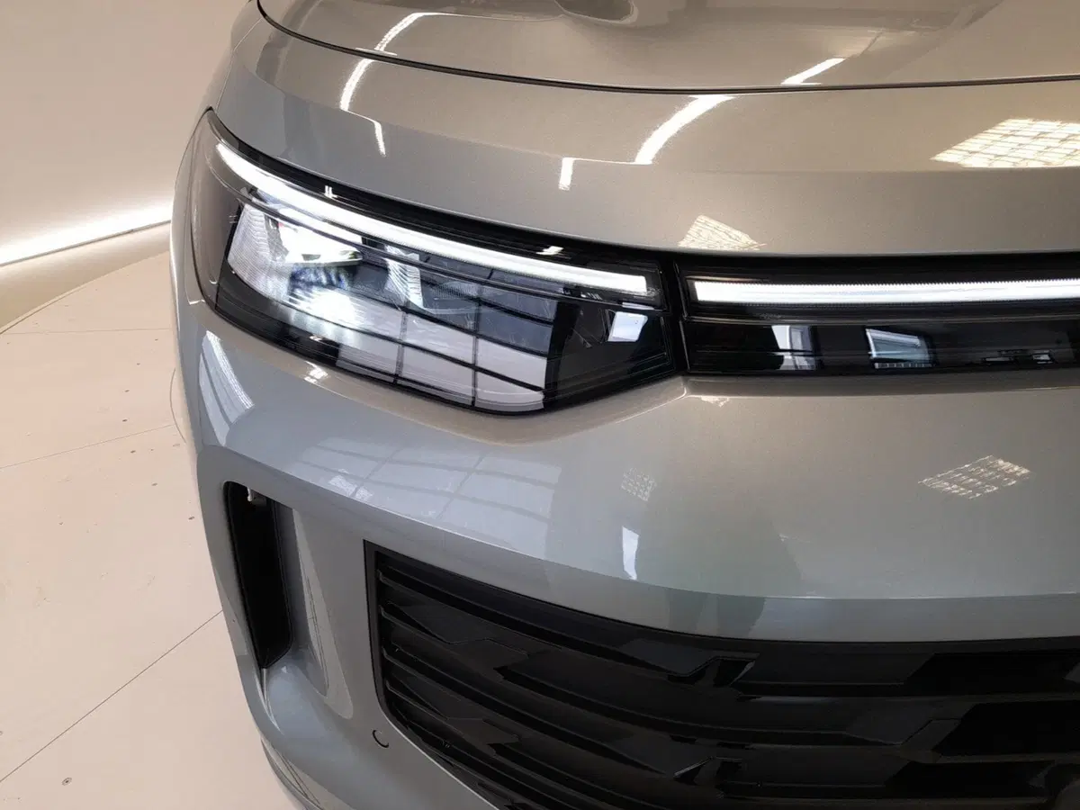 Volkswagen Tayron nuova a Bologna (8)