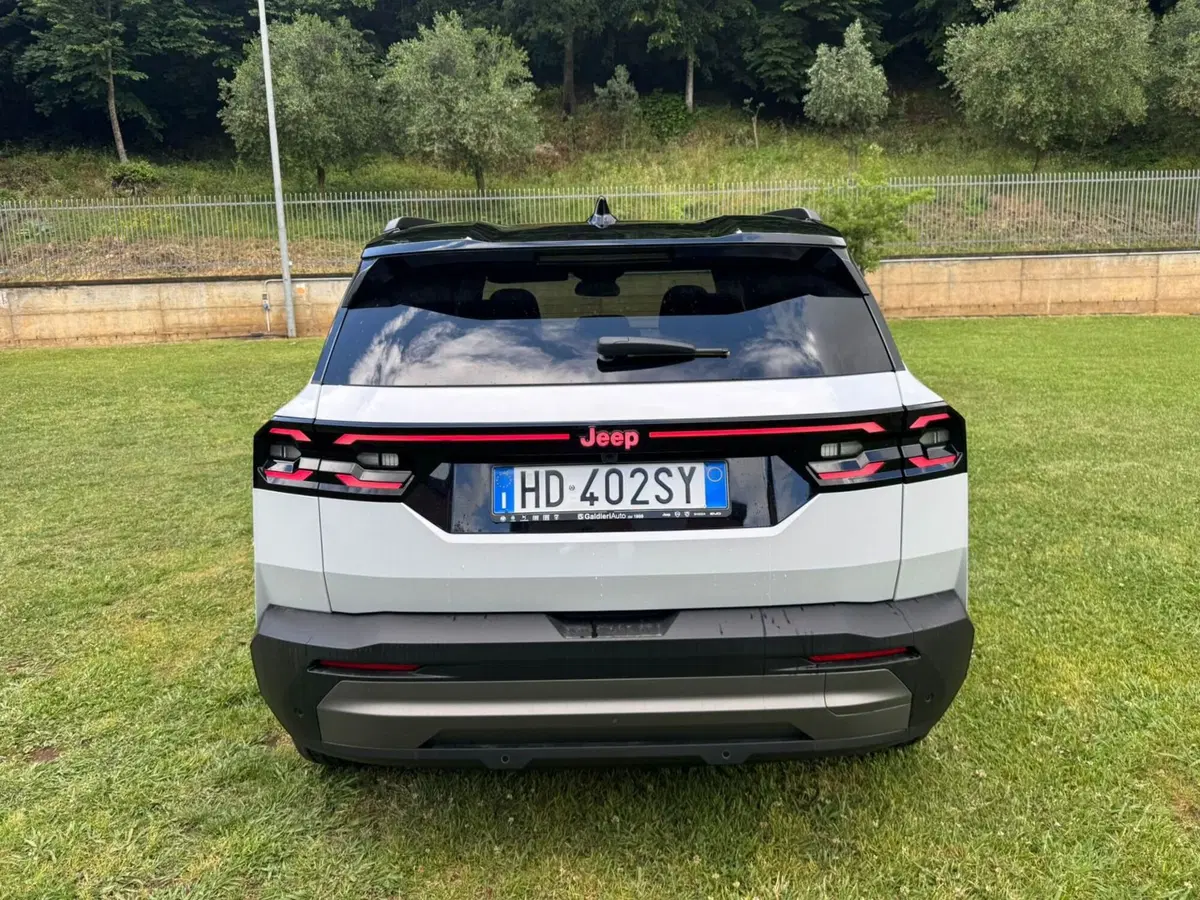 Jeep Compass nuova a Salerno (11)