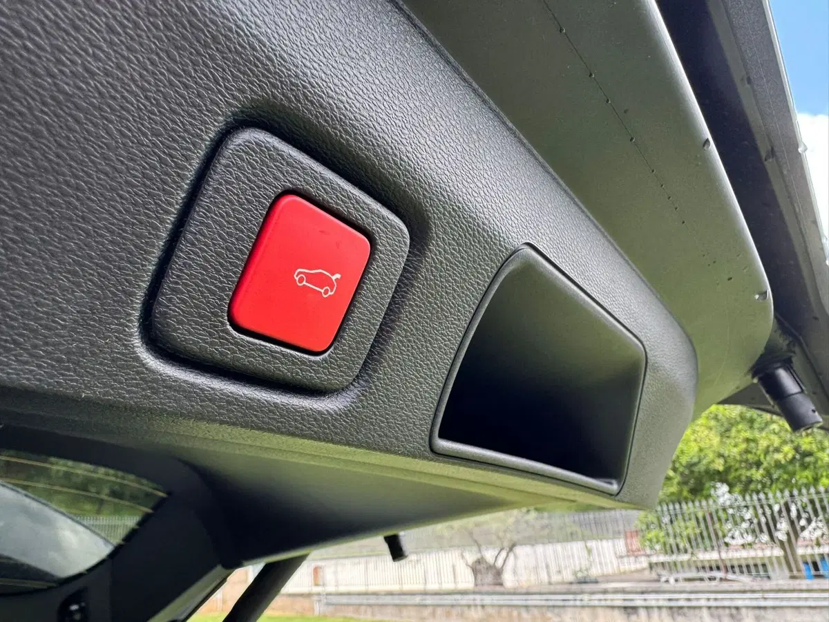 Jeep Compass nuova a Salerno (14)