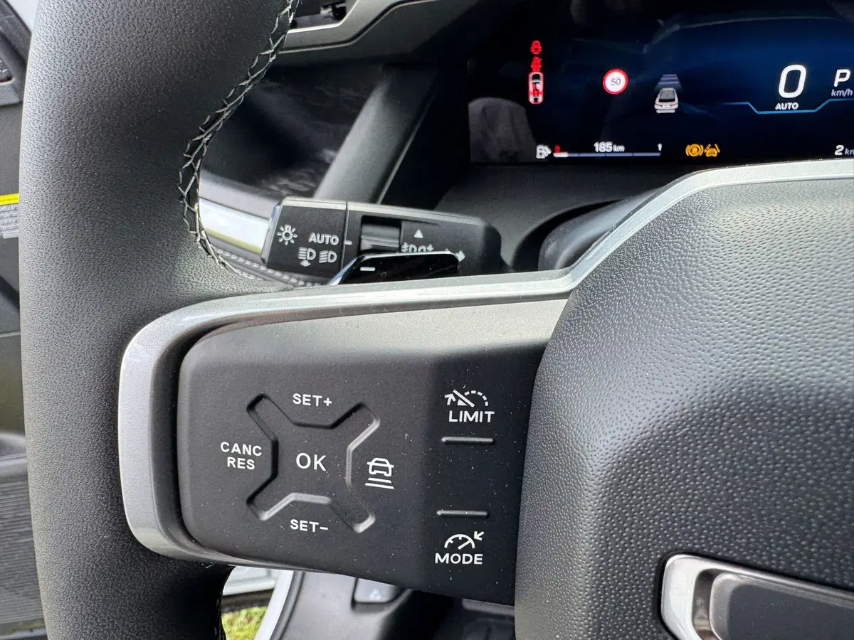 Jeep Compass nuova a Salerno (20)