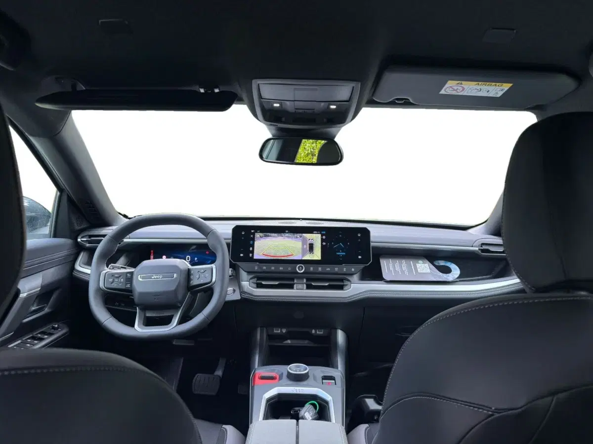 Jeep Compass nuova a Salerno (5)