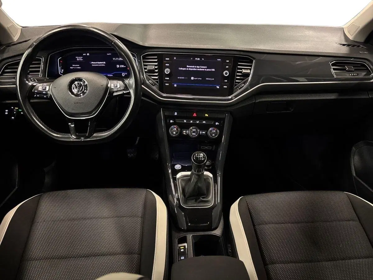 Volkswagen T-Roc usata a Firenze (11)