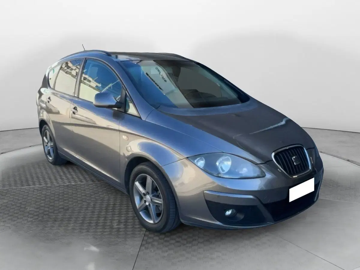 SEAT Altea XL usata a Reggio Calabria (6)
