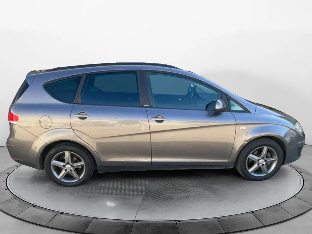SEAT Altea XL usata a Reggio Calabria (7)