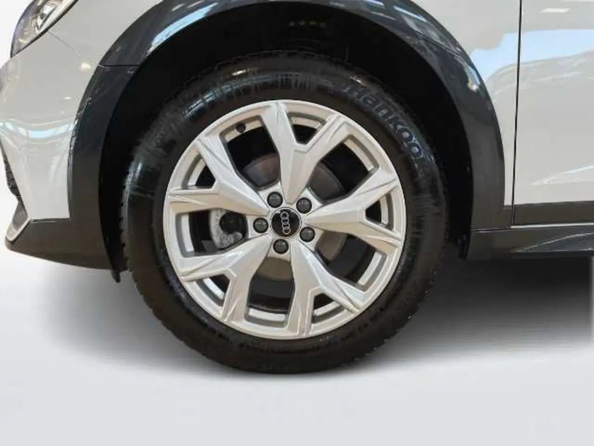 Audi A1 allstreet usata a Pistoia (7)