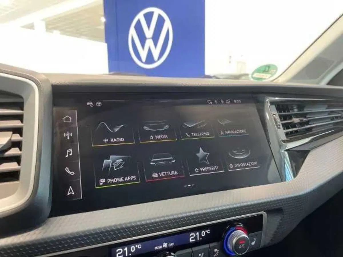 Audi A1 allstreet usata a Pistoia (8)
