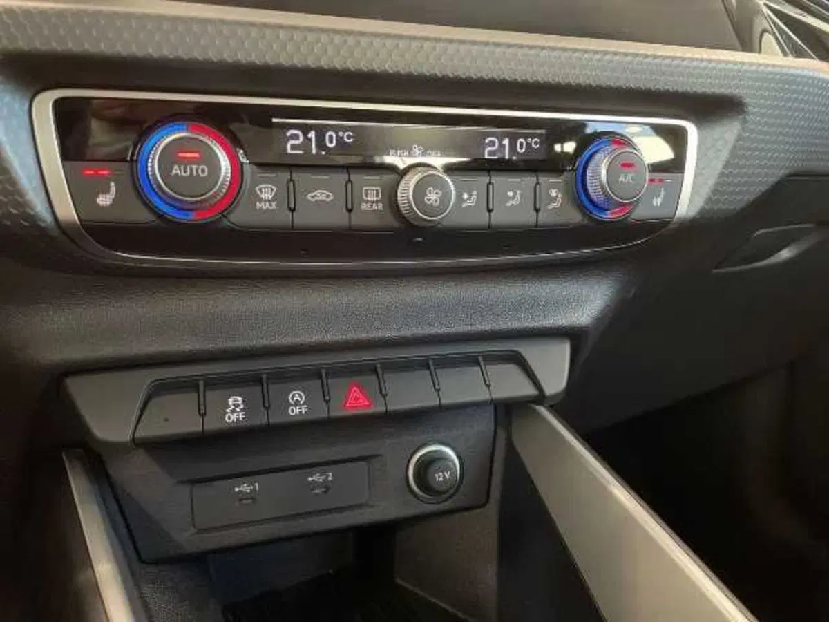 Audi A1 allstreet usata a Pistoia (9)