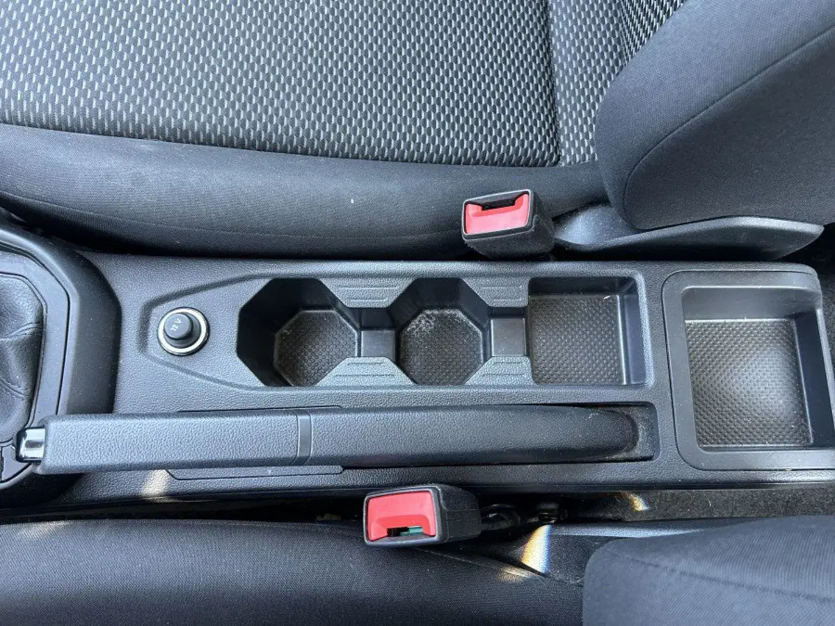 Volkswagen Taigo usata a Cuneo (14)