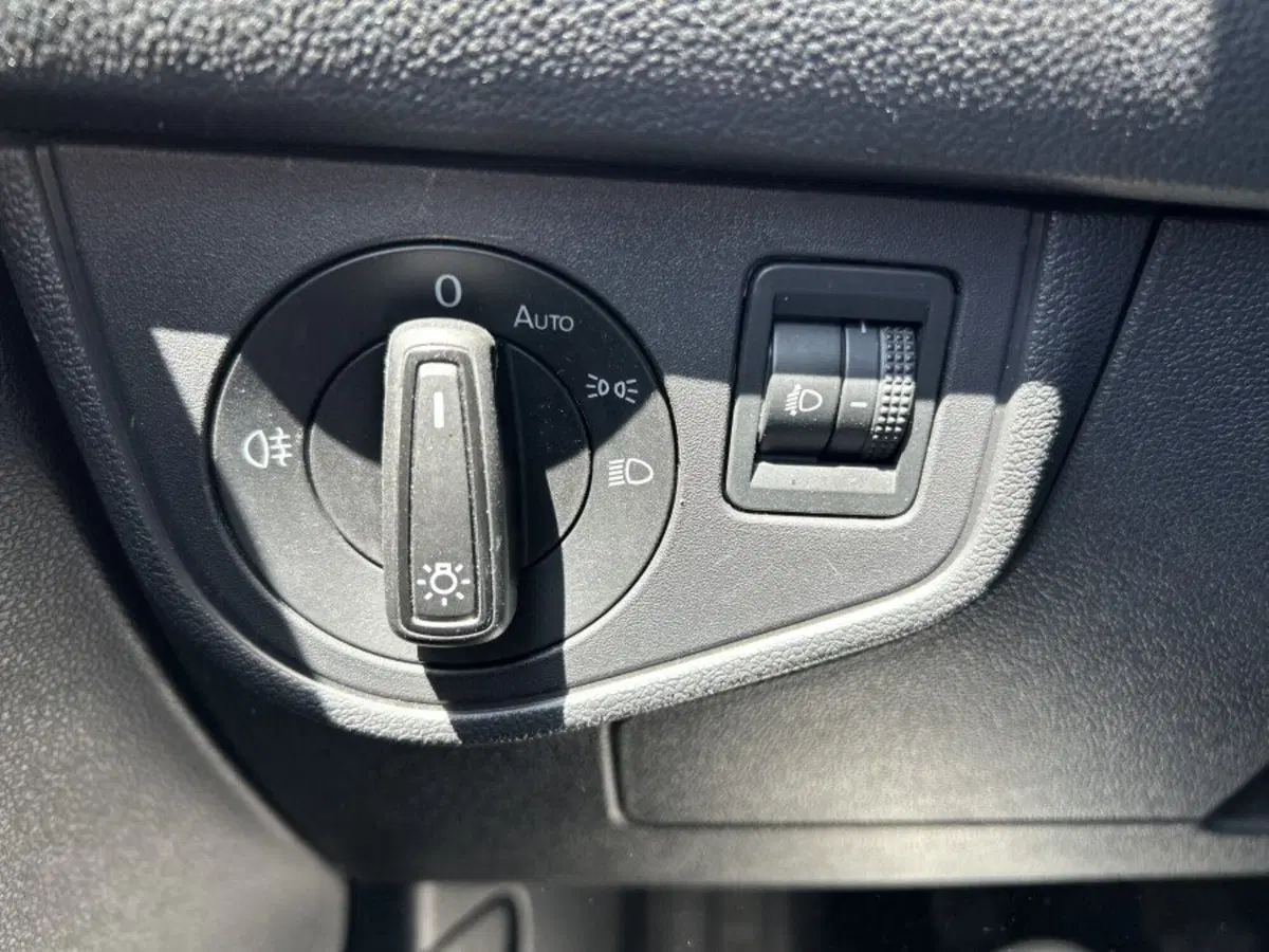 Volkswagen Taigo usata a Cuneo (17)