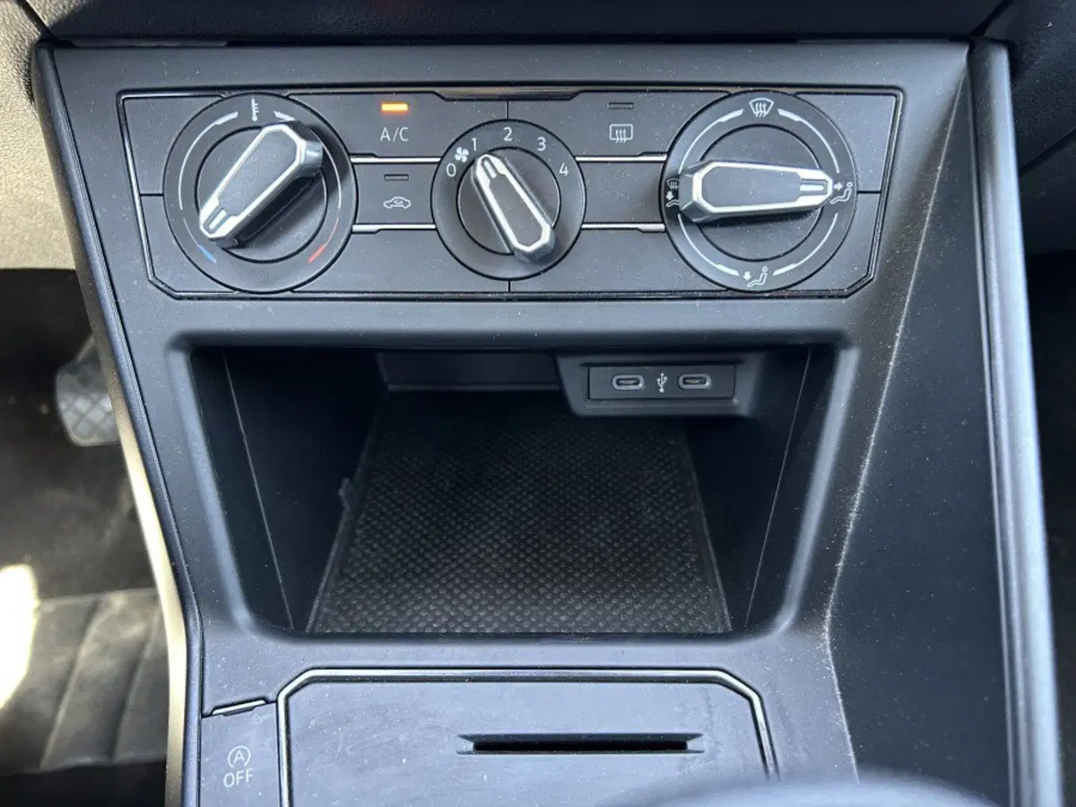 Volkswagen Taigo usata a Cuneo (9)