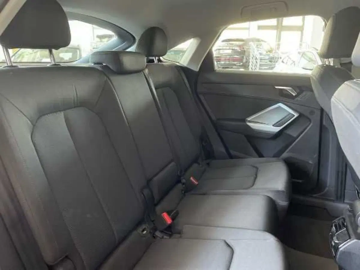 Audi Q3 Sportback usata a Pistoia (15)