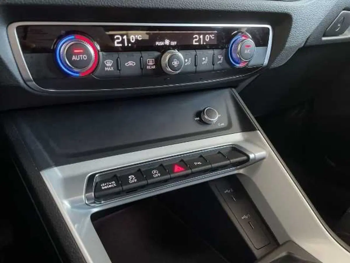 Audi Q3 Sportback usata a Pistoia (9)