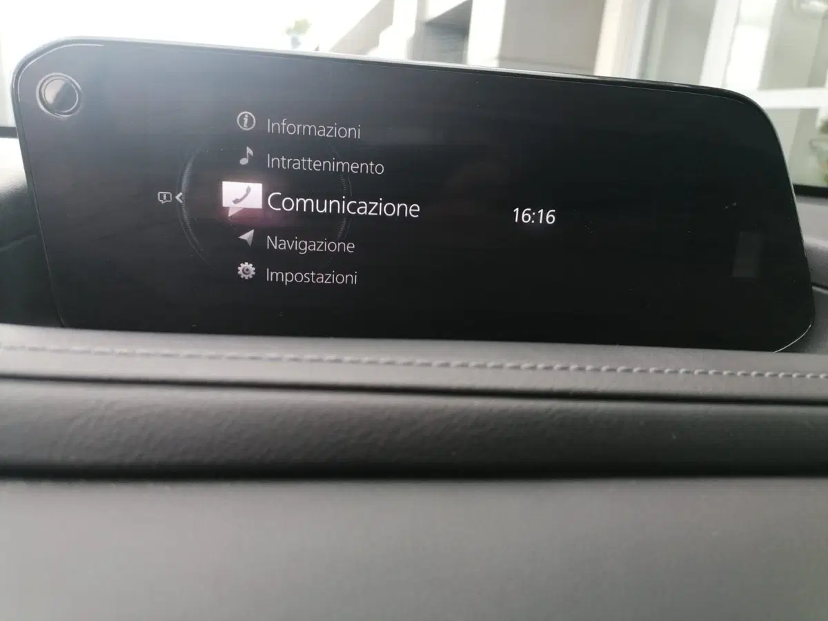 Mazda CX-30 usata a Frosinone (12)