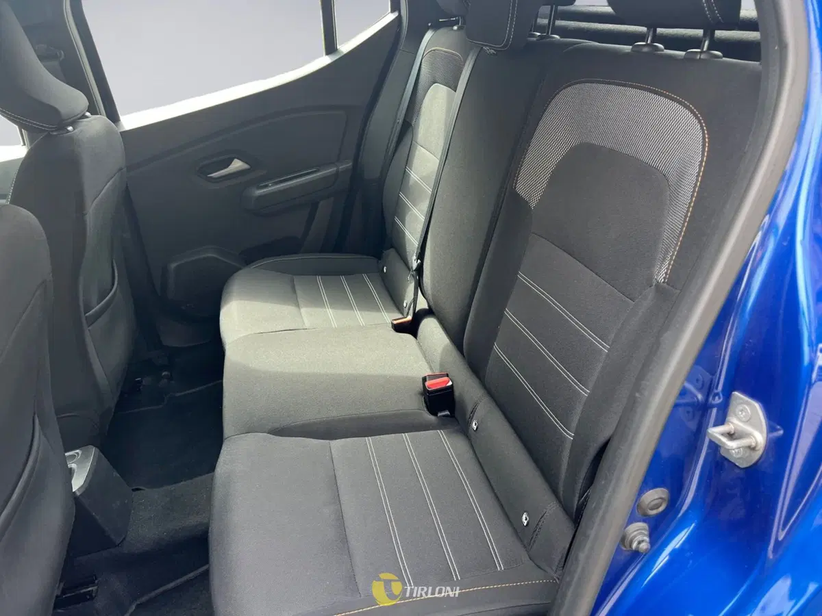 Dacia Sandero usata a Milano (12)