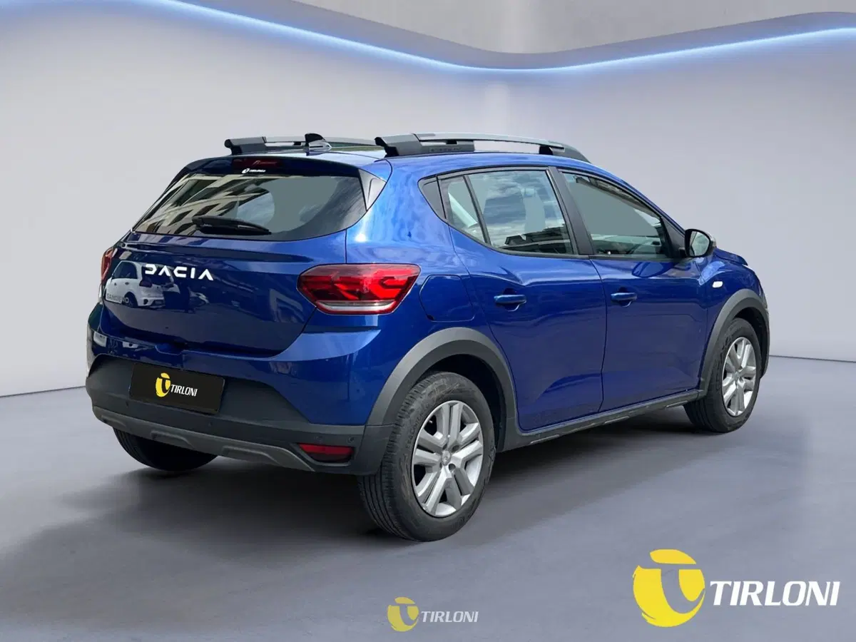 Dacia Sandero usata a Milano (4)