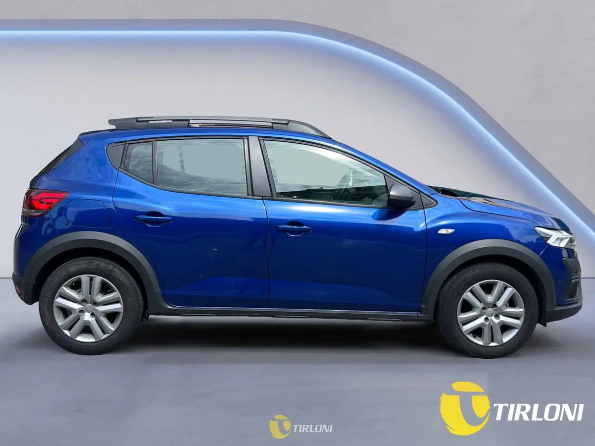 Dacia Sandero usata a Milano (8)