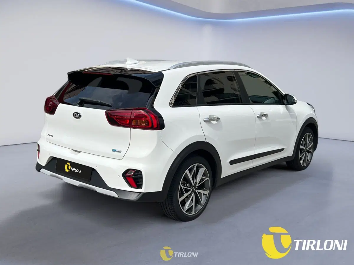 Kia Niro usata a Milano (4)