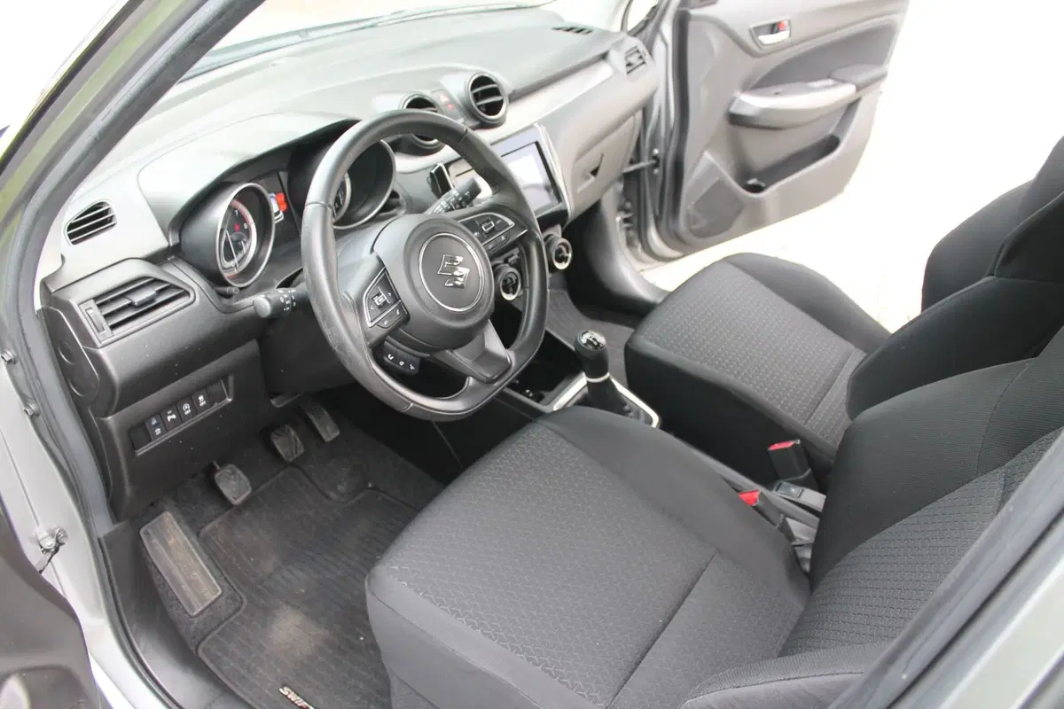 Suzuki Swift usata a Cuneo (8)